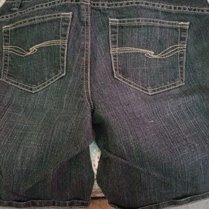 Blue Jean shorts. Will Smith